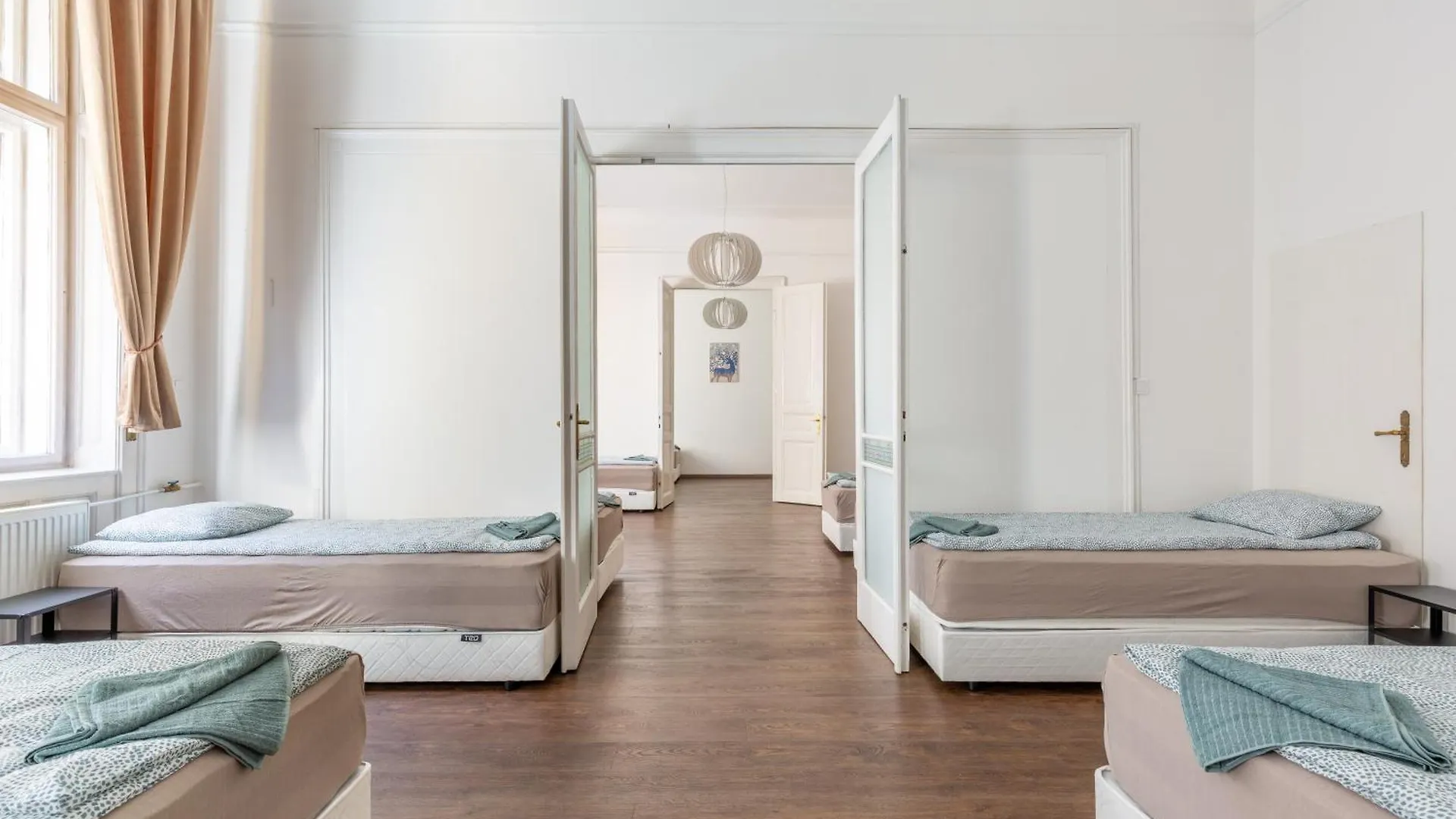 Anker Center By Stn Apartment Budapest Hungary