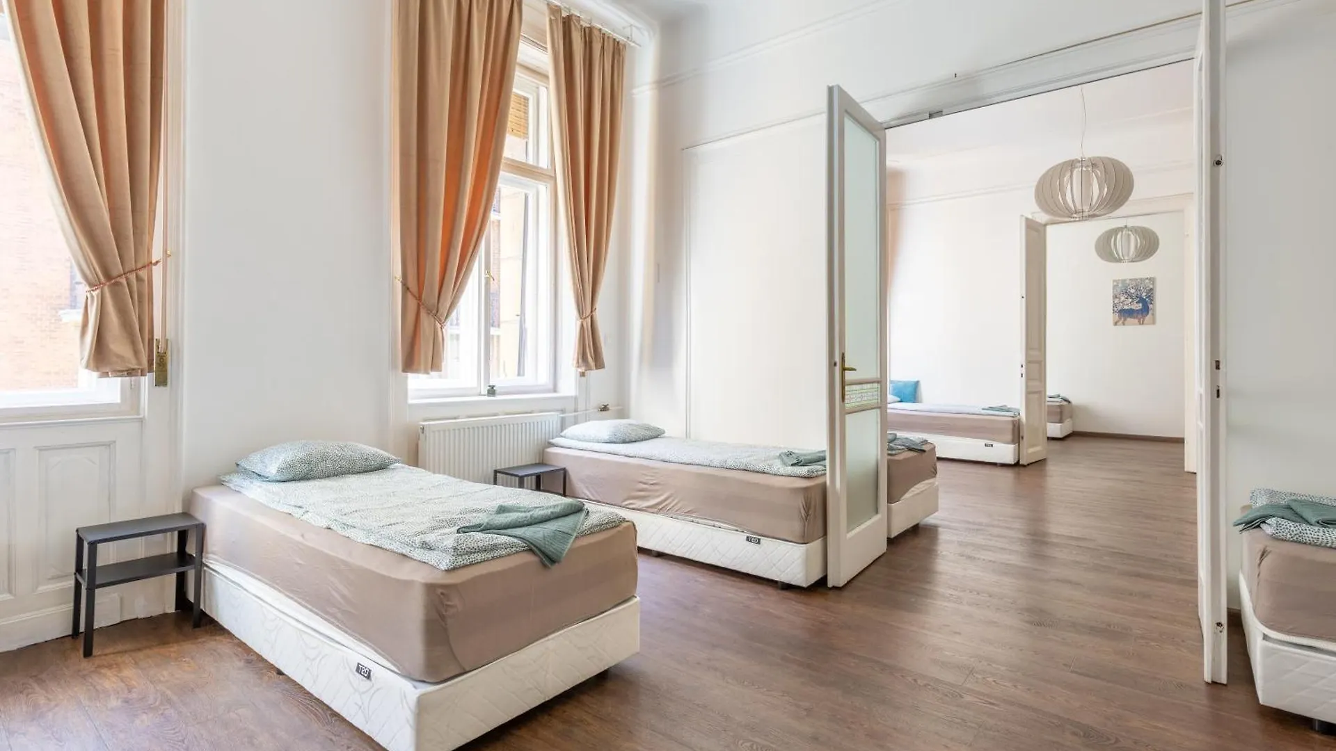 Anker Center By Stn Apartment Budapest